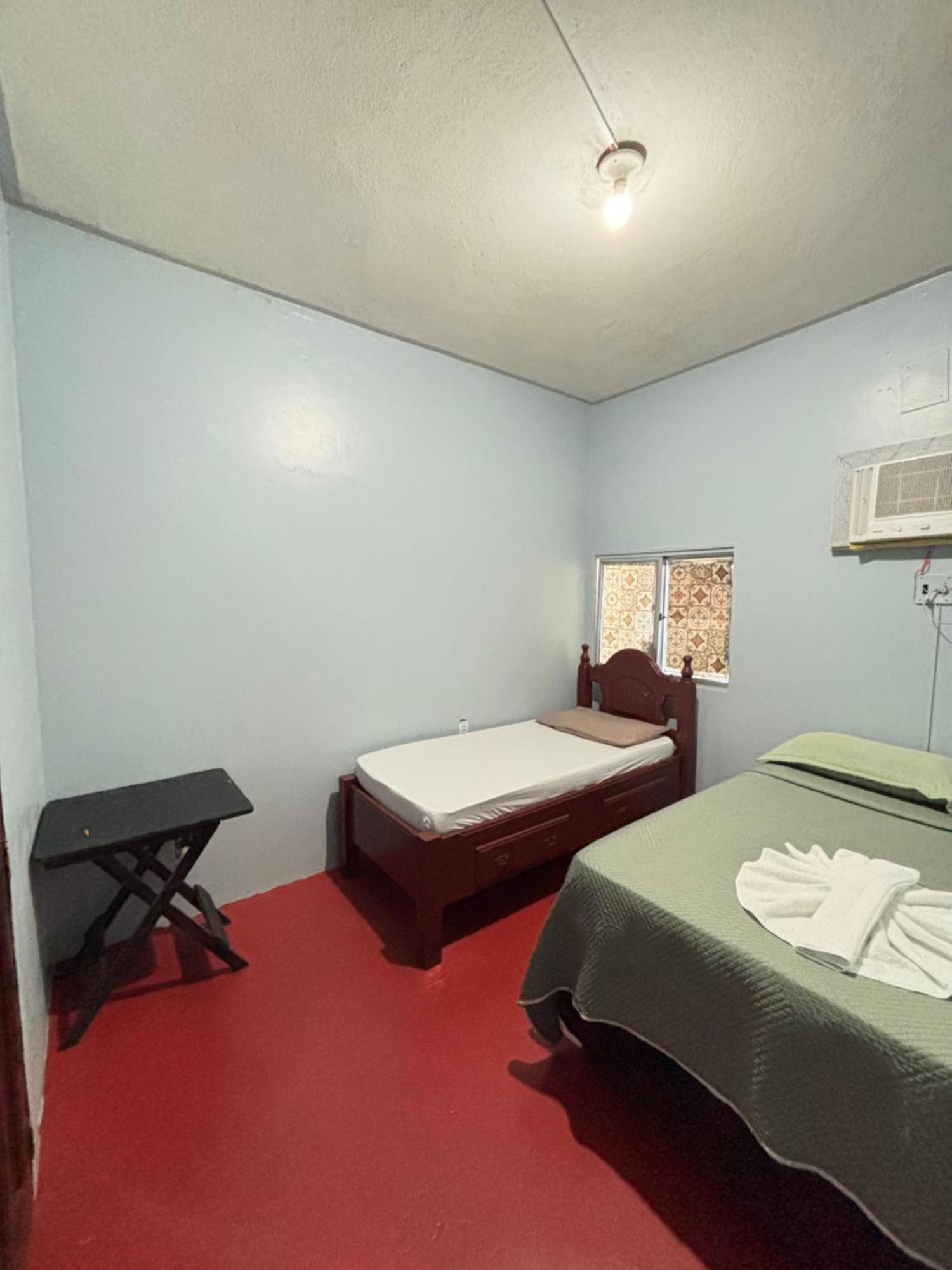 Discovery Hostel มาเนาส์ ภายนอก รูปภาพ